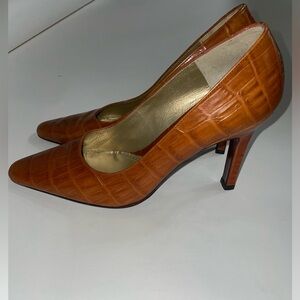 Charles Jourdan Paris Crock Heels Size 7